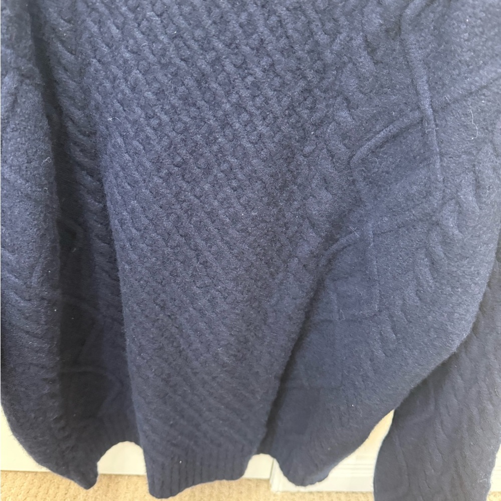 Peggy Sweater Aritzia - Picture 5 of 6